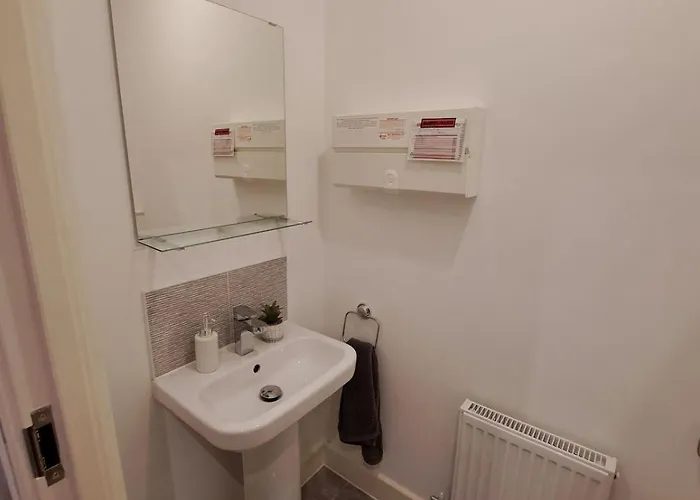 Сasa de vacaciones Stunning New Modern Near Roundhay Park