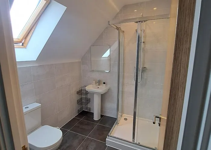 Stunning New Modern Near Roundhay Park Сasa de vacaciones Leeds (West Yorkshire)